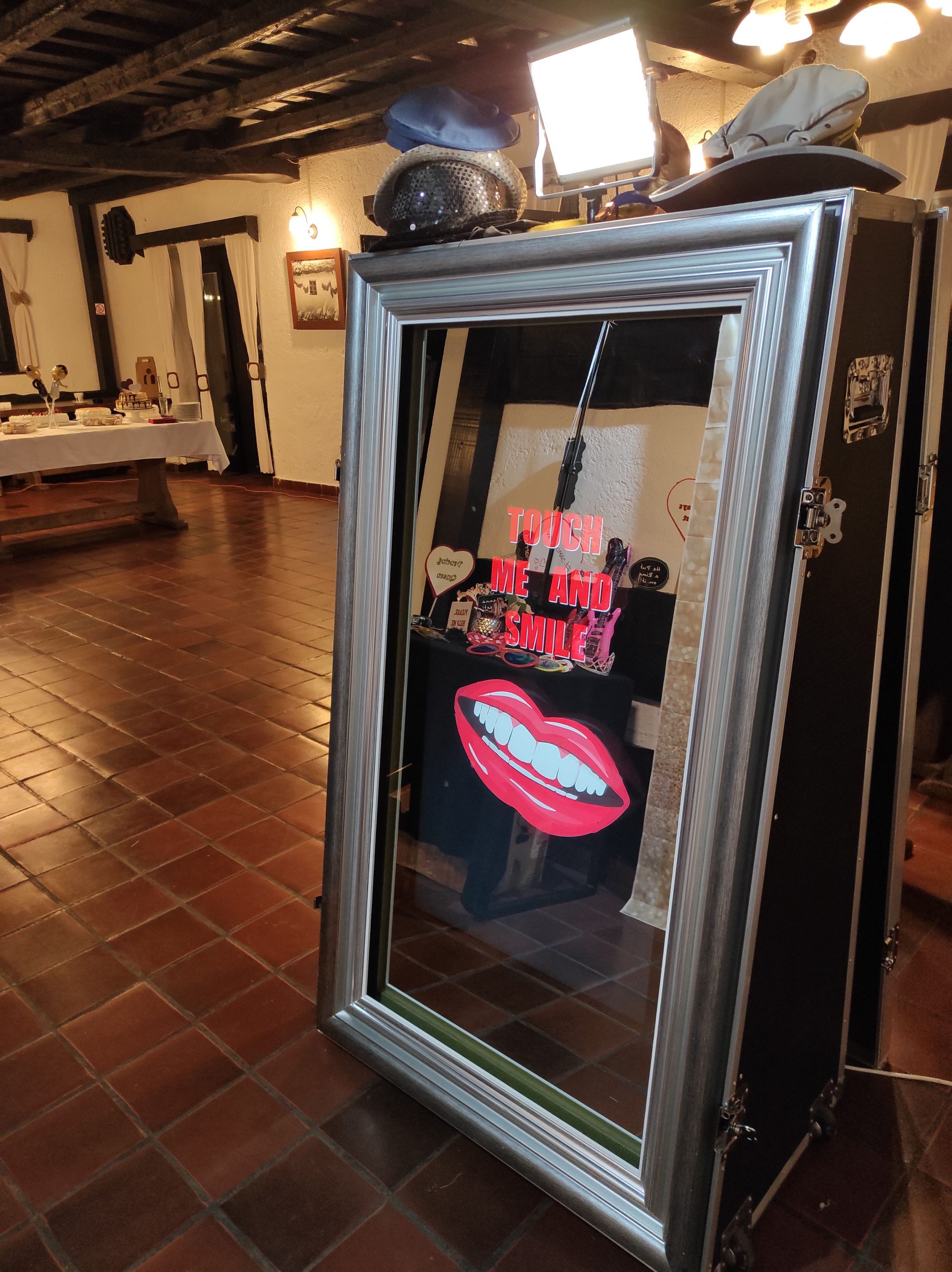 Magic Mirror photo booth